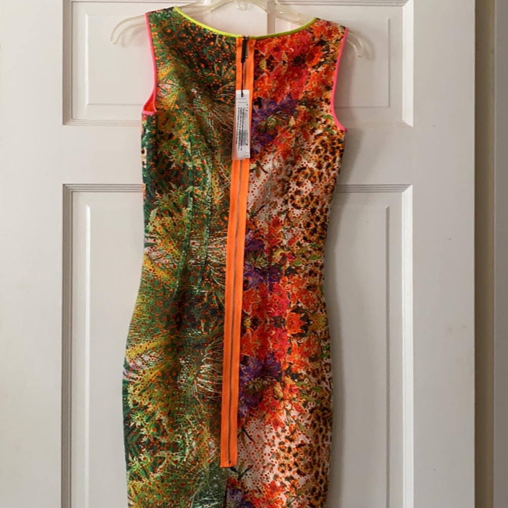 Ellie Tahari tropical print dress. Sz 0. NWT $598 - Picture 2 of 11
